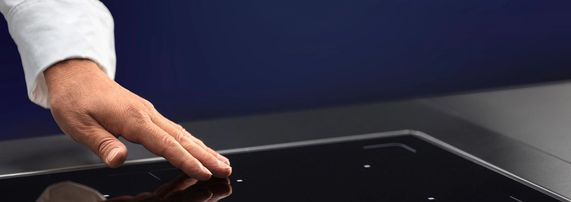 reshaping-life-kitchen_electrolux-professional-hero-banner-dim-1920x680 reshaping-life-kitchen_electrolux-professional-hero-banner-dim-1920x680