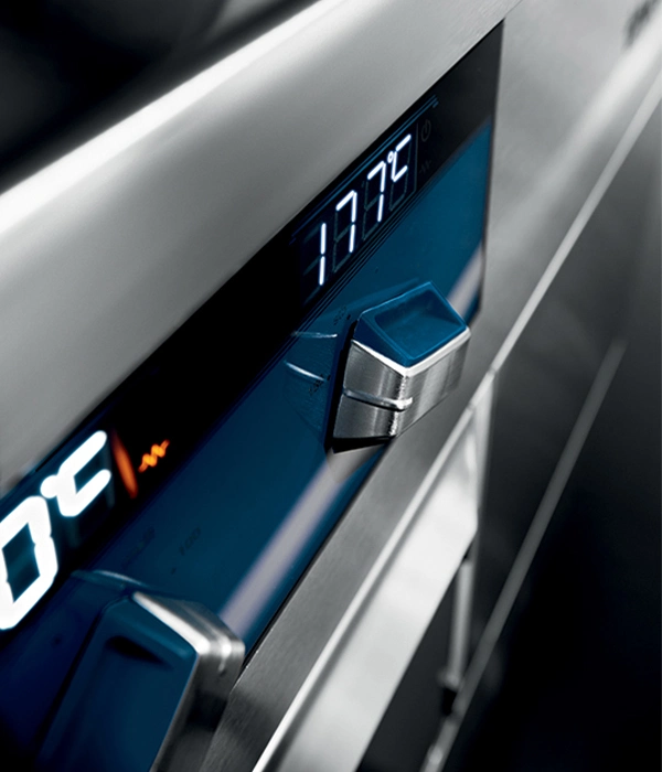 design-digital-display-thermaline-premium-cooking-range-electrolux-professional-dim-600x700