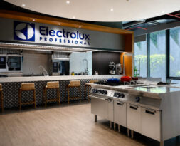 coe_istanbul_showroom_600x600