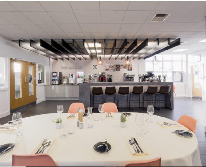 coe_luton_showroom